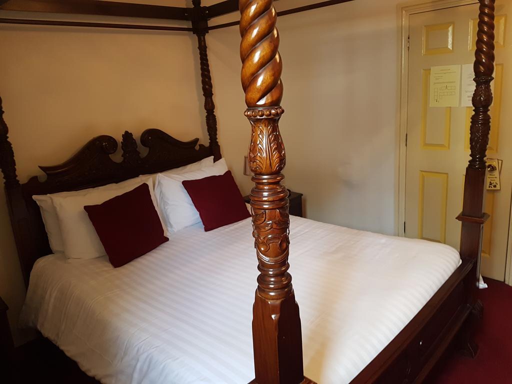 Churston Court Hotel Churston Ferrers Екстер'єр фото